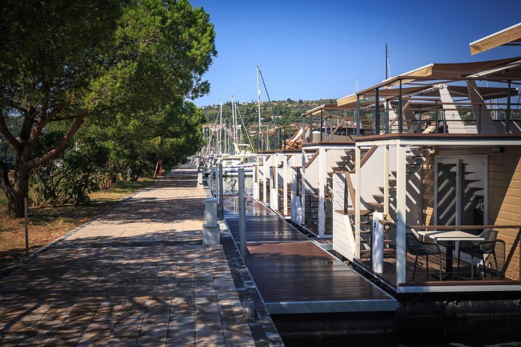 Floating Sea House Kahne Portoroz Villa Esterno foto