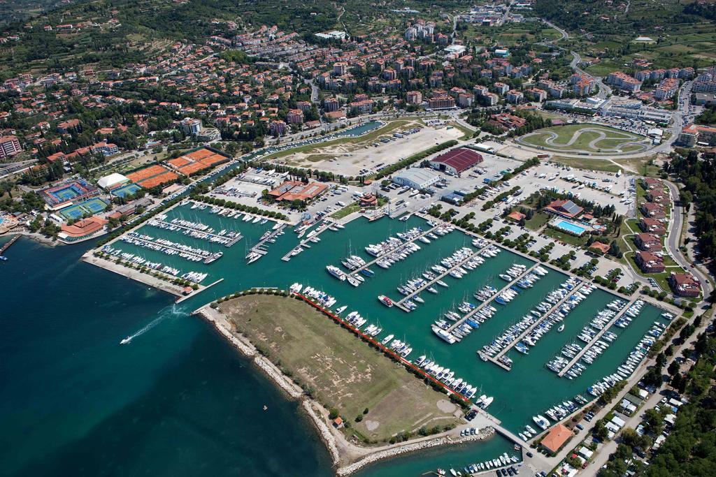 Floating Sea House Kahne Portoroz Villa Esterno foto